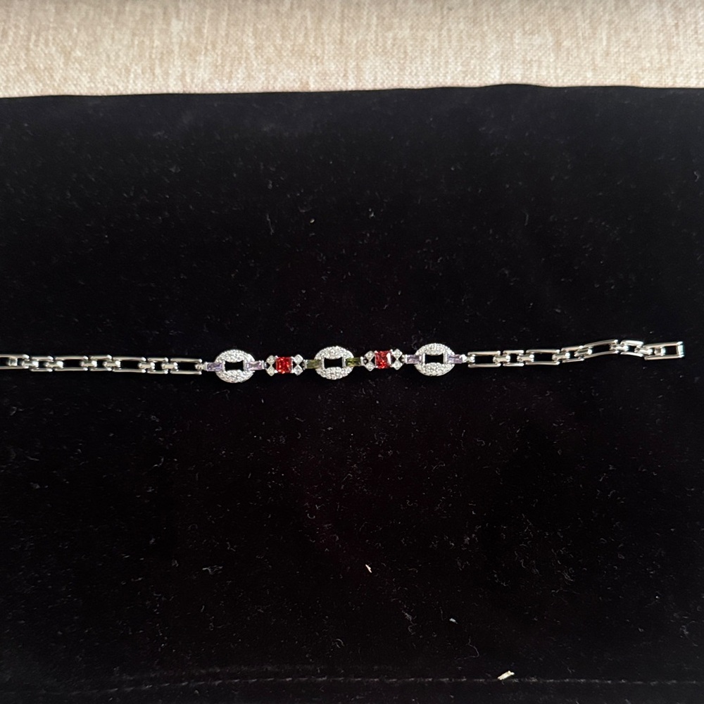 Silver Link Bracelet with Red and white zirconias Stones